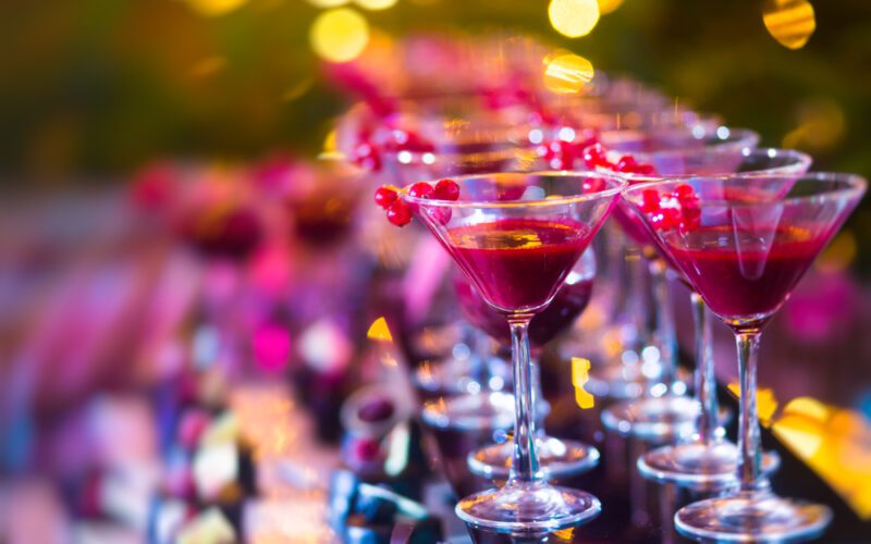 Christmas-Drinks-Cocktail-Glasses